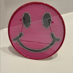 Pink Smiley Face Mesh Disc earring holder